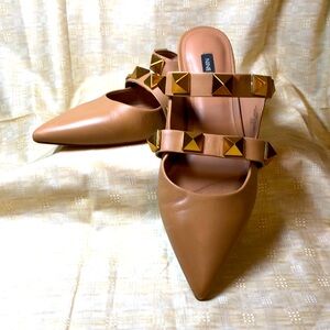 NINE WEST mule, size 9